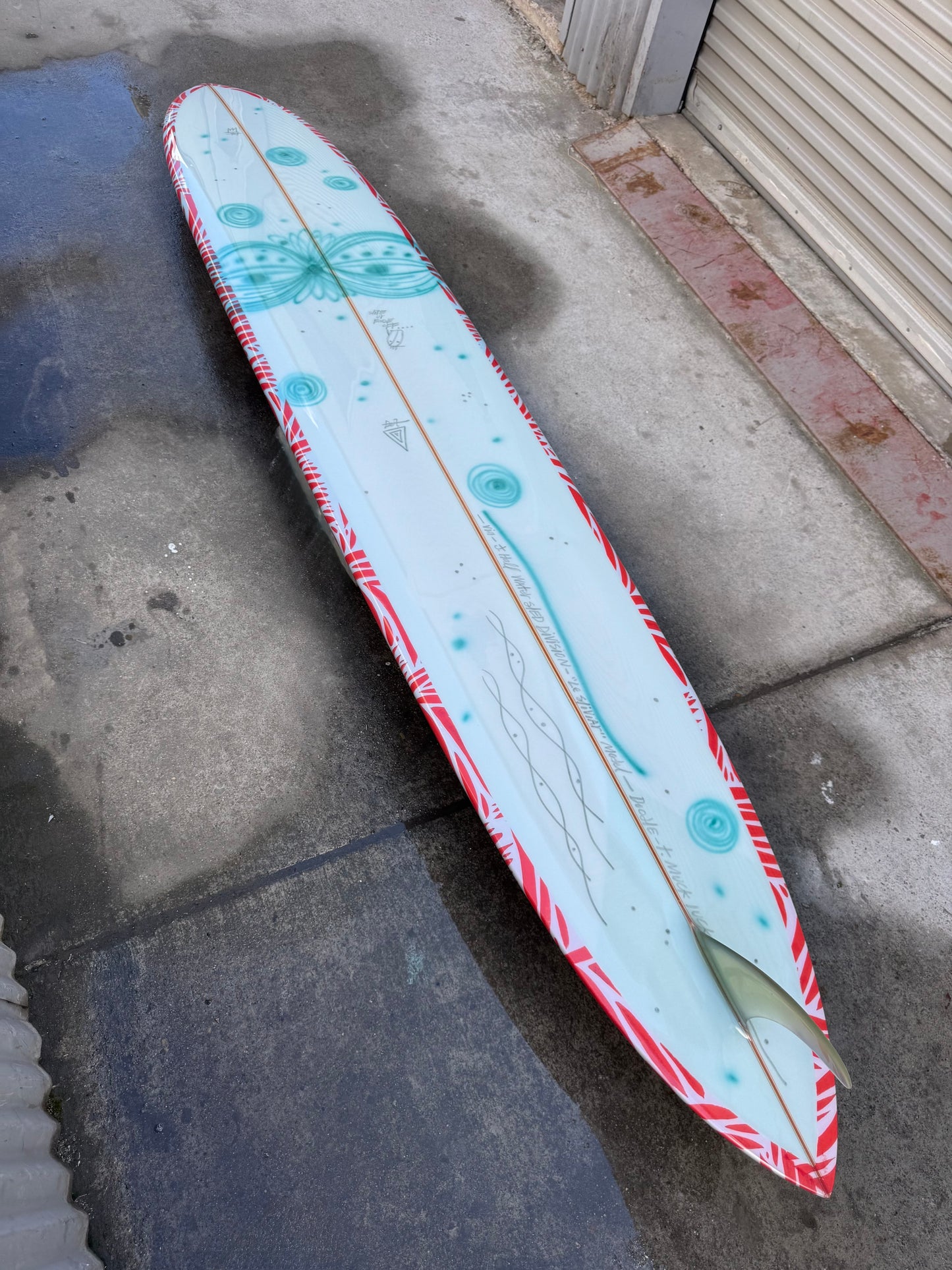 10'10" Le Sliviar with original art by Thomas Campbell