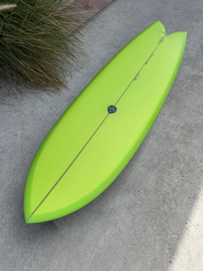 5'10" Calyma Quad Fish
