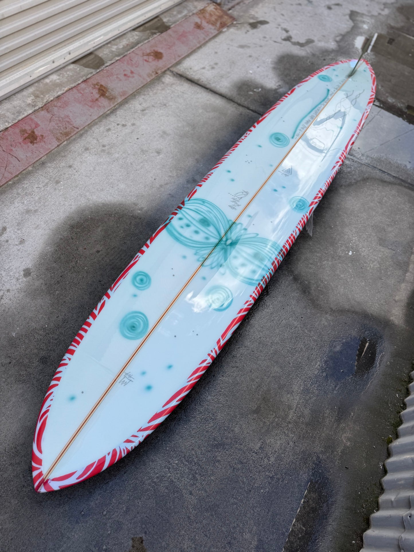 10'10" Le Sliviar with original art by Thomas Campbell