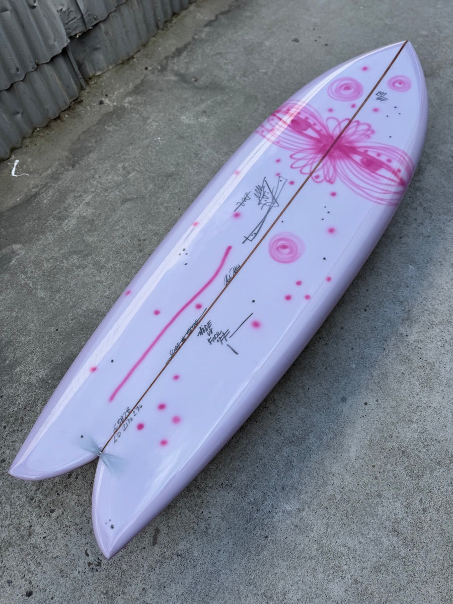 6'0” Gen 2 Keel Fish featuring origina art by Thomas Campbell